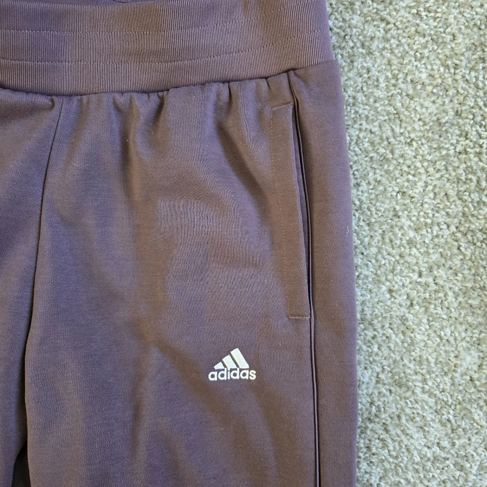 Adidas Mauve Sweatpants - Picture 2 of 4